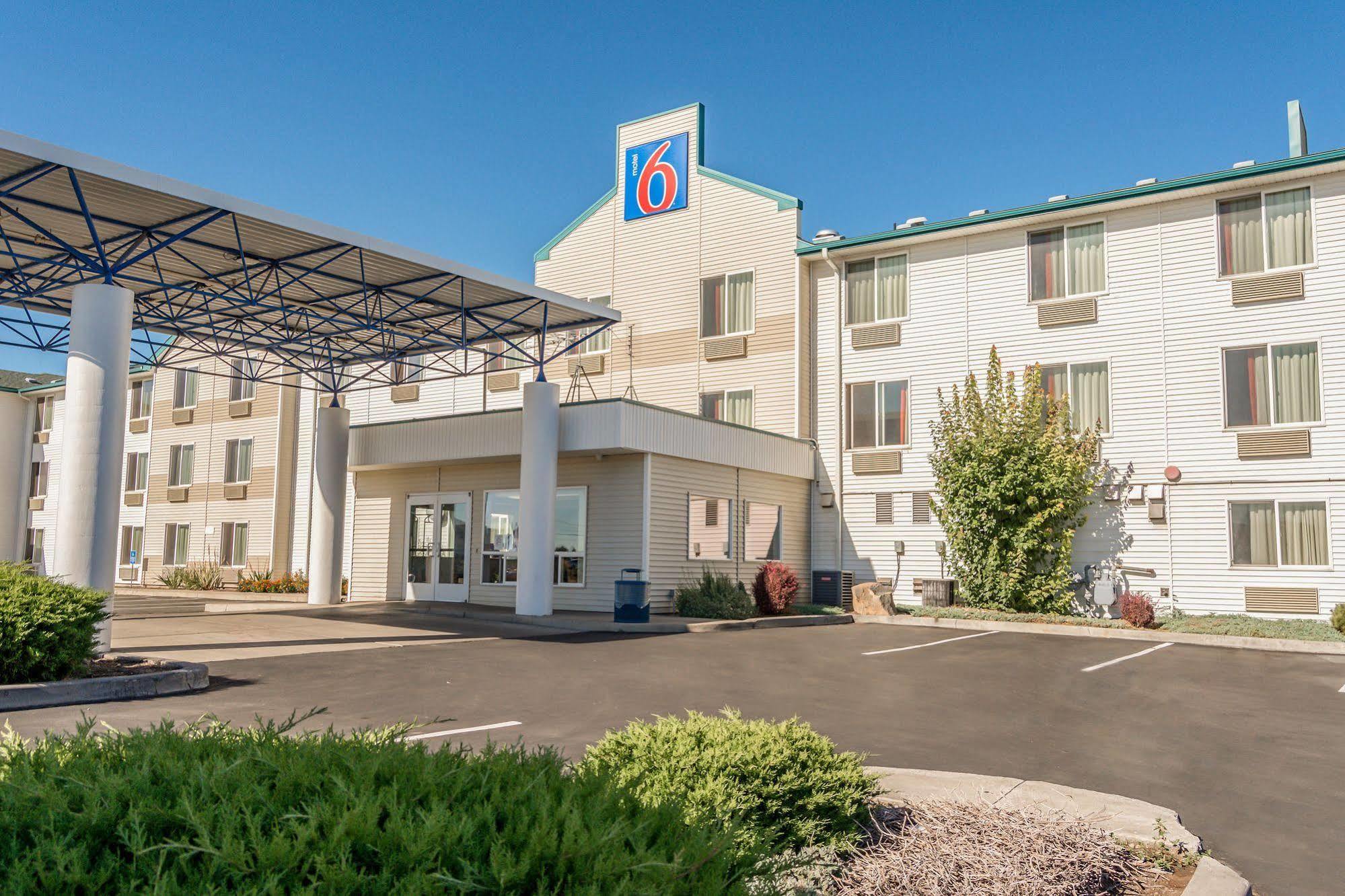 Motel 6-Redmond, Or エクステリア 写真